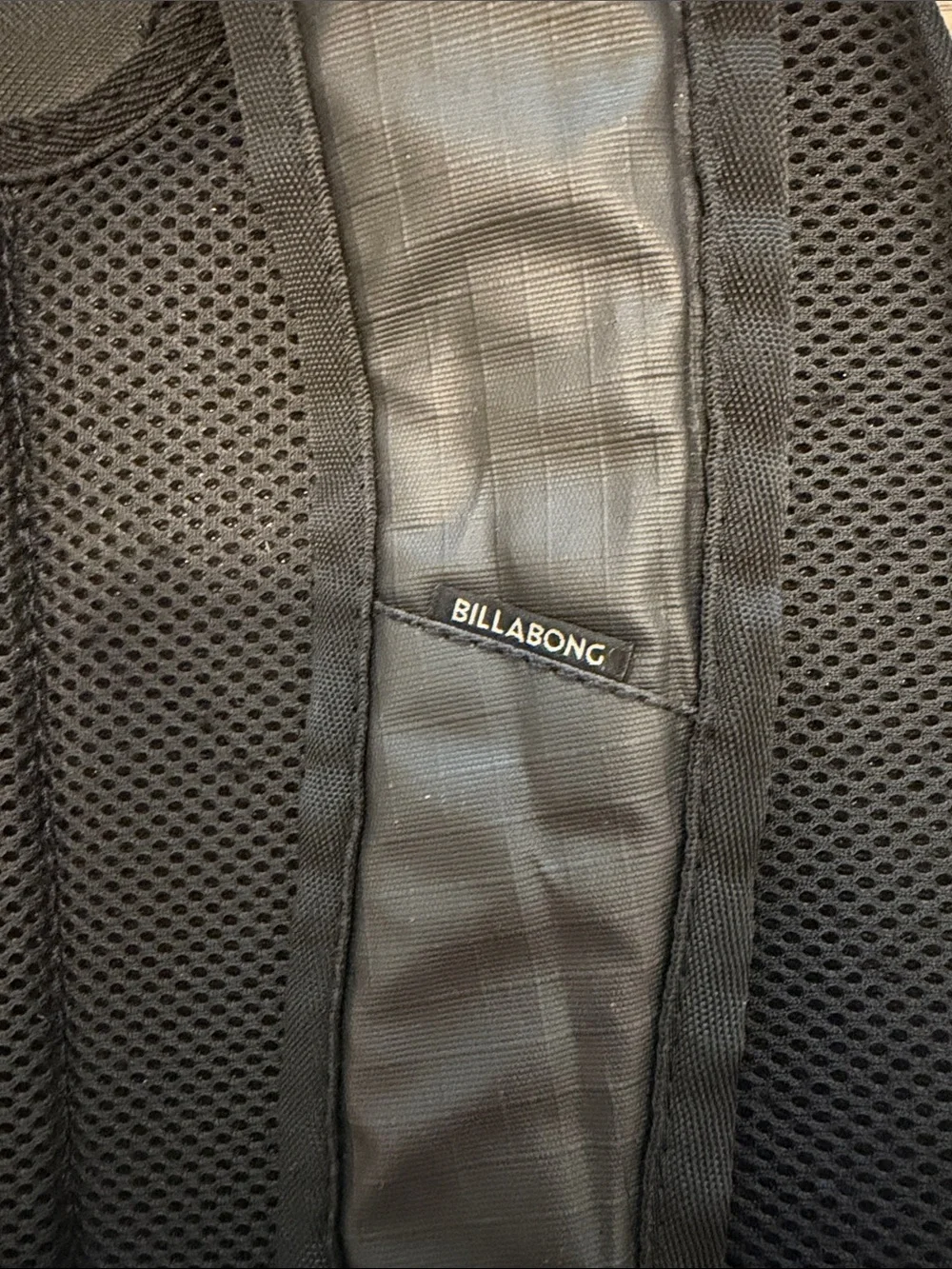 Billabong Black Men's Everyday Backpack with Front Zip Pocket